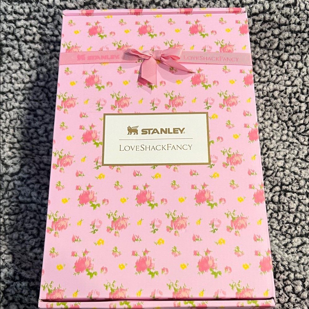 Stanley x LoveShackFancy H2.0 Quencher Tumbler